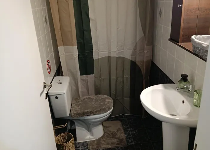 Avras Lejlighed Faraí